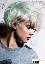 Kurzer bob für feines haar 15. Top 25 Frisuren Graue Haare Bilder Trends Neuheiten 2021 Seite 2 Von 2