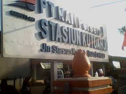 Stasiun kutoarjo (kta) adalah stasiun kereta api kelas besar tipe a yang terletak di semawung daleman, kutoarjo, purworejo dan termasuk dalam daerah operasi v purwokerto. Stasiun Kutoarjo Posts Facebook