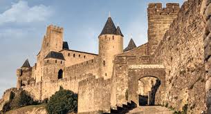 Carcassonne is a city in southern france, best known for its unesco world heritage listed walled city. Cite Medievale De Carcassonne Sites Touristiques Remarquables Visite Et Tourisme Carcassonne Aude Escapadeslr
