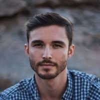 Dimitrius Davis's Instagram, Twitter & Facebook