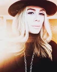 Heather Linker's Instagram, Twitter & Facebook