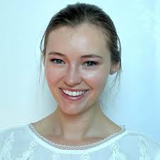 Devon Yarbrough's Instagram, Twitter & Facebook