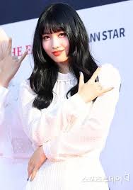 The Fact Music Awards Red Carpet 190424 Kpop Girl Groups Girl Bands Kpop Girls