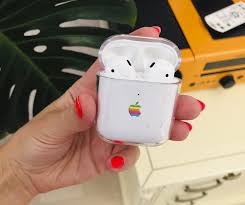 Airpod Case Le 8 Bit Retro Lisa Apple Rainbow Logo Airpods Case Clear Airpod Case Cute Airpods Case Keychain Airpods Case Clear Airpods Case In 2020 Airpod Case Case Apple Rainbow