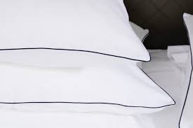 Check spelling or type a new query. Lisa Galimberti Des Draps De Luxe Comme A L Hotel Linge De Lit Haut De Gamme Lin De Qualite Superieure Sans Repassage Decontracte Mais Toujours Elegant Fabrique En Italie Je Decouvre