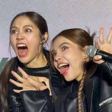 JISOO's 'earthquake' official music video has surpassed 5M views and 1M  likes