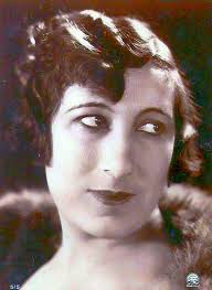 The Ladies in the Green Hats (1937)