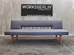 We're a high end retailer of furniture designed between 1900 and 2012 which have reached an acclaimed and iconic design status. Daybed Sofa Schlafsofa Navratil Onlineshop Fur Vintage Mobel