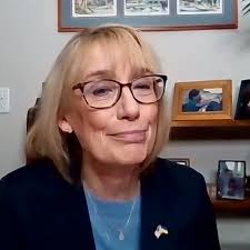 Hassan pursues bipartisan bill to help vets access records