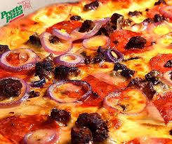 Crusta este cheia intregului si defineste pizza. Comanda Mancare Bucuresti Sector 1