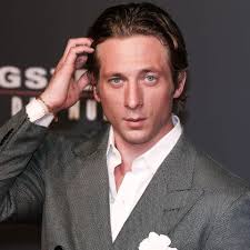 A BTS Look at Cosmo x Prime Video's 'The Map That Leads to You' Screening