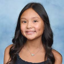 Congratulations to Bellbrook High School's April Student of the Month, Deanna  Le! Deanna is a kind and caring student who always looks out for others.  Her teachers describe her as not only