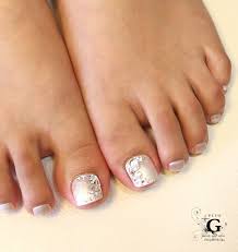 Grey and pink with white nail art. Party Pedi In White Pearl Elegant Bijoux Nailart Foot Toe Nail Designs Cute Toe Nails Pearl Nails