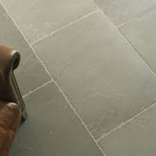 Stone Tile Co Hazlebury Limestone Flagstones Flagstone Flooring Tiles Ca Pietra Flagstone Flooring Flooring Slate Flooring