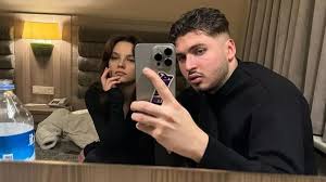 Blok3ün yeni sevgilisi İrem Haznedar güzelliğiyle gündem oldu Haberler -  Socipol