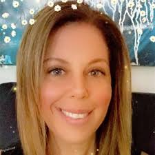 Rachel Roseman (@Miss_Roseman)