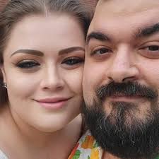 What type of restaurant is needed in Schaumburg, IL?