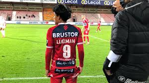 Mobil itu lalu melanjutkan perjalanan ke kota ciputat yang berjarak 90 km dari kota bekasi dalam waktu 2 jam. Ombak73 2020