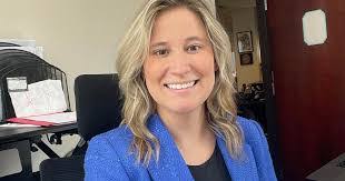 Rebecca Lemons's Instagram, Twitter & Facebook