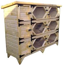 Clapier 1m80 3 Etages Confort Plumesetjardins Fr Clapiers Lapin Interieur Clapier Lapin