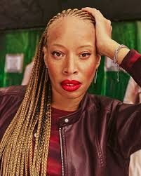 Stacey McKenzie (@therealstaceymckenzie) • Instagram photos and videos