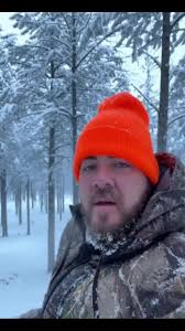 Devon Logan (@dlogan97)