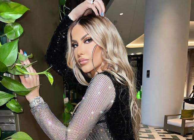 Listín - #EntretenimientoLD | Alexandra MVP llega a 5 millones de seguidores en Instagram y de qué manera lo celebra https://bit.ly/3BqsetP #ListínDiario
