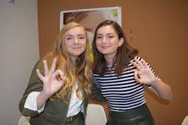 Bo Burnham S Eighth Grade A Cringeworthy Trip Through Adolescence With Spirit And Heart Musee Magazine Eighth Grade Middle School Girls Bo Burnham
