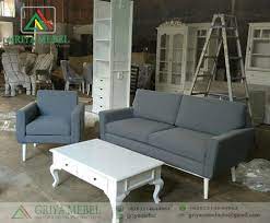 Harga sofa minimalis modern series kepo 211 sofa dengan desain minimalis modern. Set Sofa Tamu Retro Minimalis Griya Mebel
