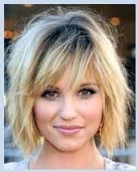 L'idéal, c'est de faire souvent couper les pointes qui sont toujours beaucoup plus dévitalisées. 15 Cheveux Tres Fins Quelle Coupe Cheveux Cheveuxcourt Cheveuxboucles Coupe De Cheveux Coiffure Effilee Coiffure