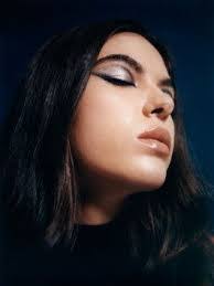 Eva Vidal's Instagram, Twitter & Facebook