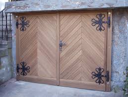 Tischlerei Neumann Fenster Treppen Hausturen Garagentor Tischlerei Haustur