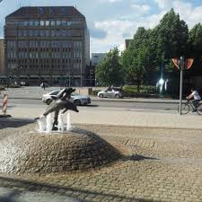 Psd bank nord est spécialisée dans la construction et l'habitation, les comptes courants, les prêts à tempérament, les produits d'épargne et d'investissement, la prévoyance vieillesse et l'assurance. Psd Bank Nord Eg Wandsbek Hamburg Hamburg