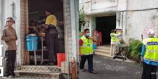 Klik disini untuk maklumat lanjut. Bermula Sebagai Jenaka Lokasi Popular Geng Plastik Hitam Akhirnya Diserbu Jabatan Agama Islam Perak