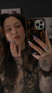 uh I think I washed my hair 9? days ago, but here’s a timelapse of me  refreshing my hair today 🥰, #cincinnati #hair #refreshstyle #dryshampoo