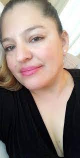 Miriam Warner's Instagram, Twitter & Facebook