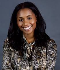 Alyssa Echols's Instagram, Twitter & Facebook