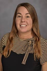 Candy Prater's Instagram, Twitter & Facebook