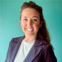 Connie Brinker's Instagram, Twitter & Facebook