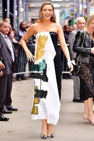 Blake Lively Wears 7 Outfits In One Day Blake Lively Street Style Blake Lively Style Outfits (viewers find out later that her life definitely isn't as perfect as those outfits might suggest.) most scenes feature blake in some sort of polished suit, as dressed by costume designer.