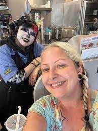 Caroline Dengler's Instagram, Twitter & Facebook