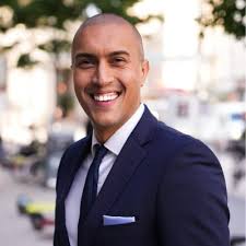 After 5.5 unforgettable years at Lenus, it's time to close a meaningful  chapter. When I joined Lenus, we were 30 people