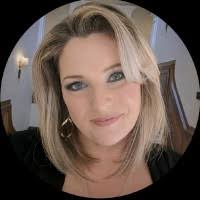 Wow! We really enjoyed making this continuous pouring Sloe gin fizz cake  for Amy and Tim's wedding at the Blakelands Country House. Everything you  can see you can eat (except the shakers,