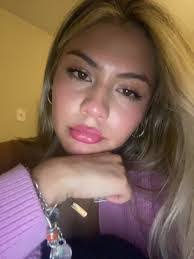 Priscilla Quevedo's Instagram, Twitter & Facebook