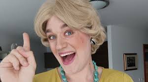 Kim jest Ta Jedna Ciotka? Mateusz Glen: Przyszła na świat, kiedy trwało  Boże Ciało [ROZMOWA]