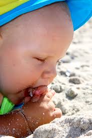 Hi 👋🏻 I'm Rebecca and here are a couple photos from the beach I call  home. 🌊 📍Atlantic Ocean Newfoundland, Canada