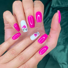 20 ago 2020 explora el tablero disenos de unas de miriam montes de oca que 353 personas siguen en pinterest. Manicura Acrilica Gel Y Semipermanente Diferencias Clicklash Brow