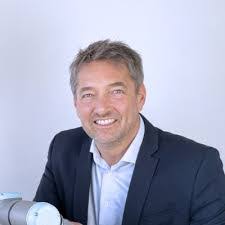 Peter Stecker's Instagram, Twitter & Facebook