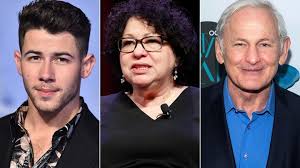 The list includes people like kate winslet, kim kardashian, kate beckinsale, kristen stewart, kathleen turner and many more. 11 Celebrities Living With Type 1 Diabetes Everyday Health