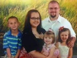 A driver who killed his pregnant colleague when he fell asleep at the wheel has been caged for three meghan's family said in an emotional statement: Six People Killed Including Entire Hibbard Family In Kentucky Car Crash Daily Mail Online
